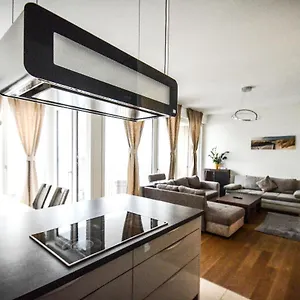 hochwertig-im-herzen-stuttgarts.stuttgart-hotel.com/